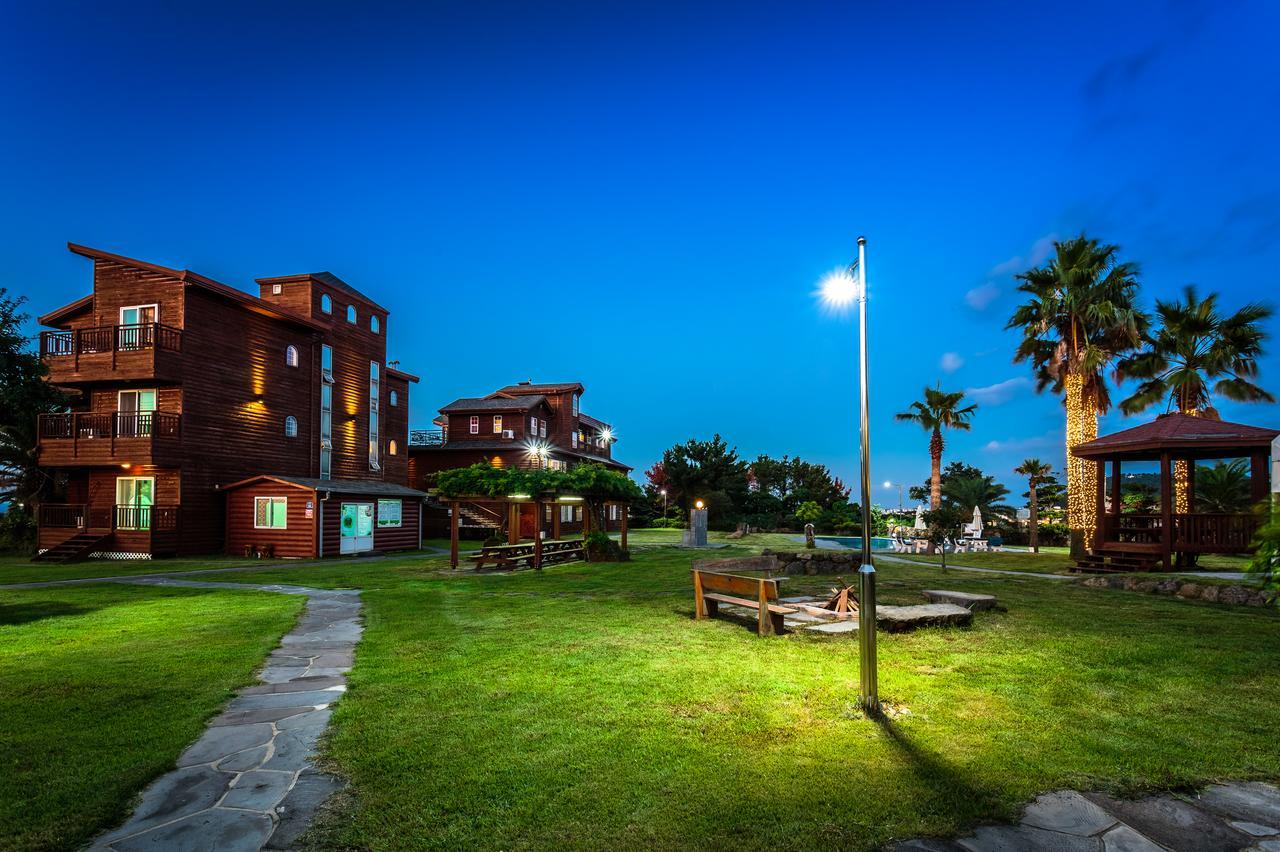 Hotel Cadelhas Czedżu Zewnętrze zdjęcie