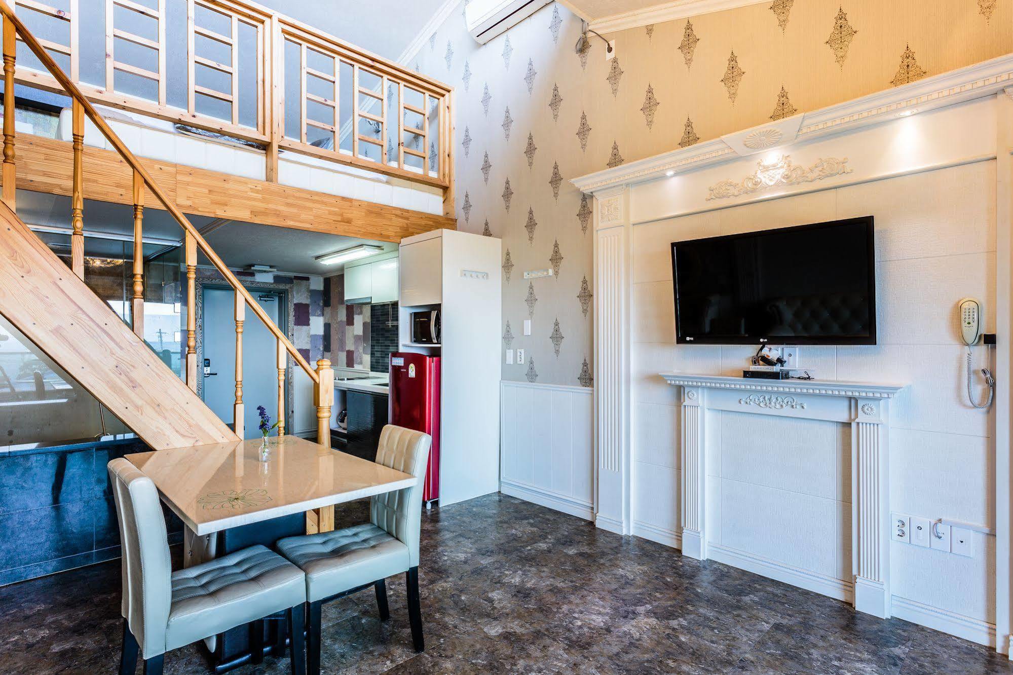 Hotel Cadelhas Czedżu Zewnętrze zdjęcie